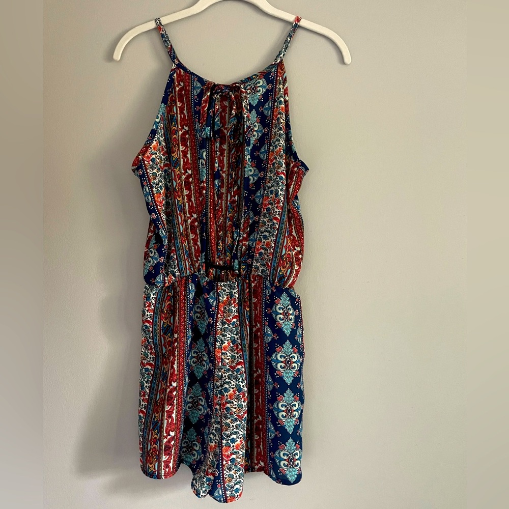Patterned Romper - Picture 2 of 3